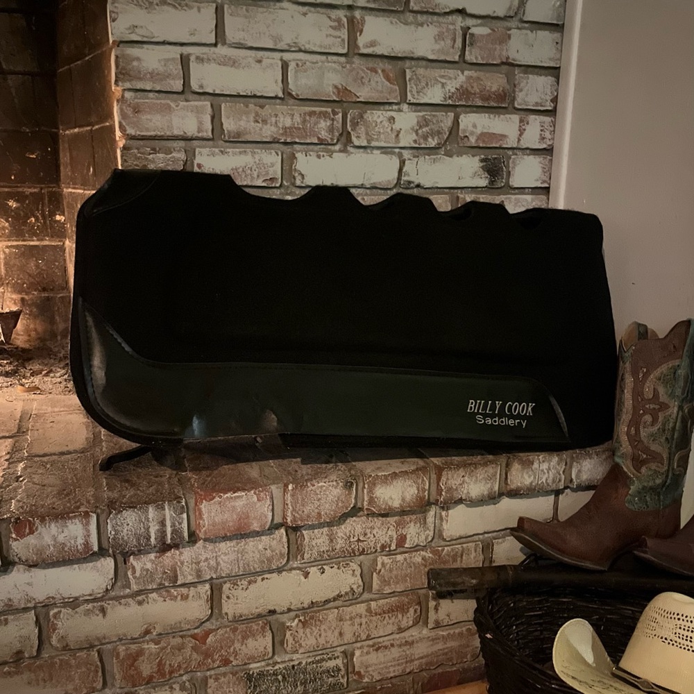 ‼️SOLD‼️Billy Cook Saddlery Black Wool Felt , Vented Western Saddle Pad